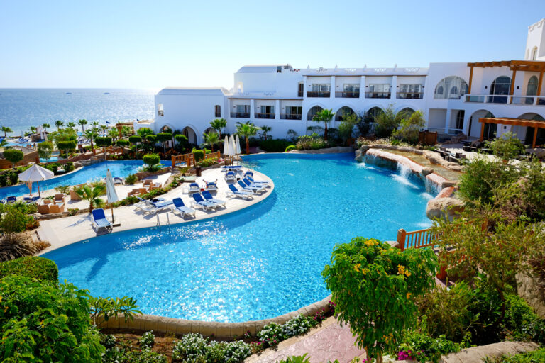Hotele z basenem w Sharm el Sheikh – rekomendowana lista